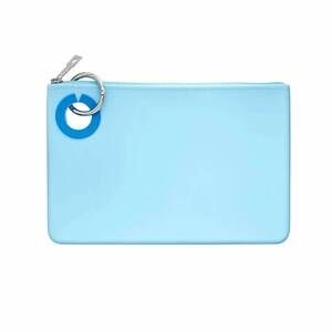 NEW OVENTURE women's large silicone pouch in light blue